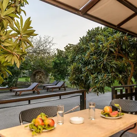 Akroyali Seafront Retreat-summer Feel Escape *